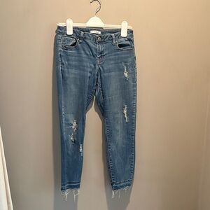 Dex Women's Skinny Jeans in Medium Blue with Distressed Detail